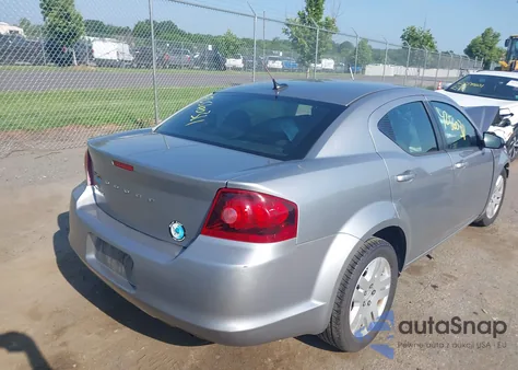 2013 Dodge Avenger Se z USA, uszkodzony, nr VIN 1C3CDZAB4DN530989